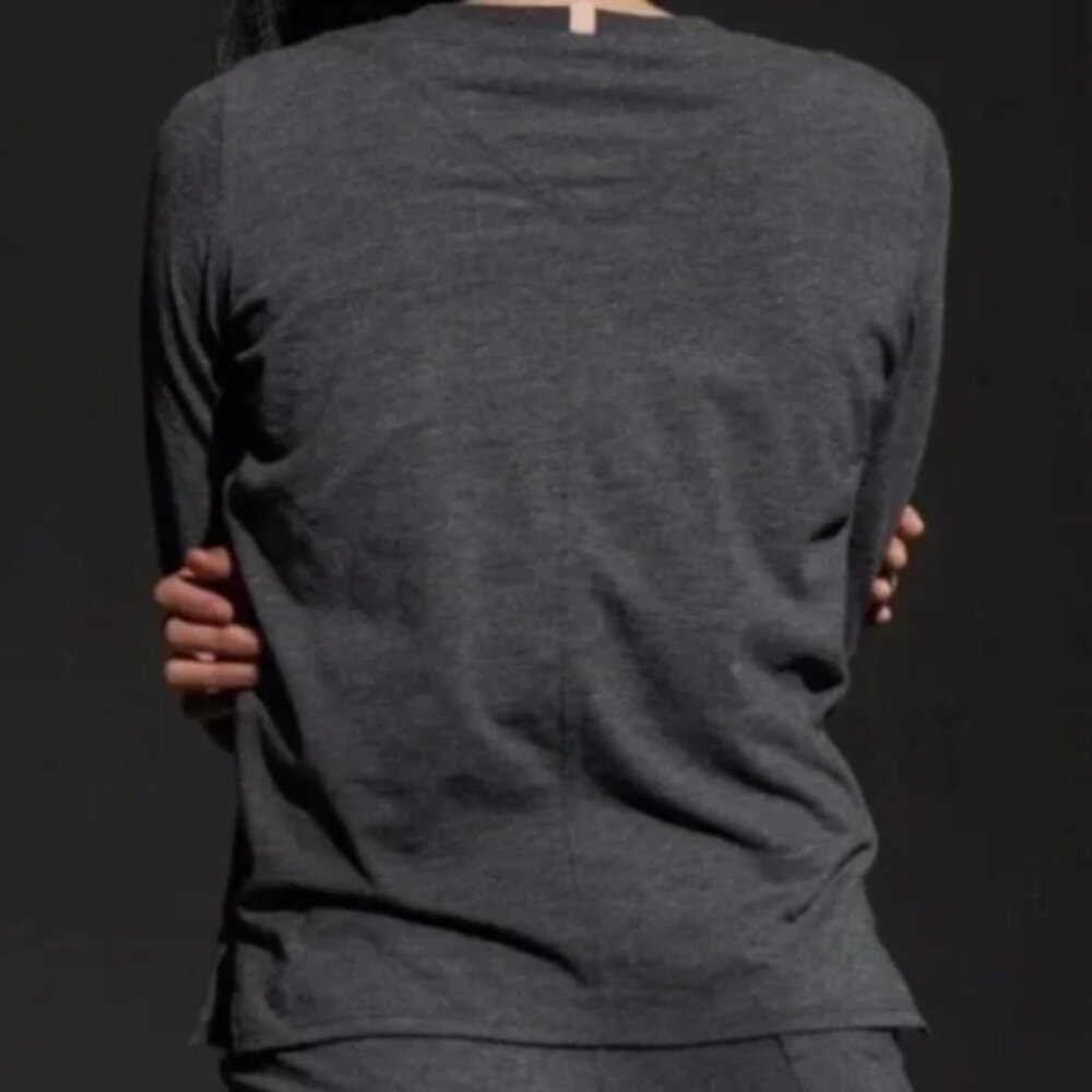LLUNYA I Gray Grey Relaxed Good in Bed Crew Neck Long Sleeve Lounge Shirt, M - Picture 6 of 16